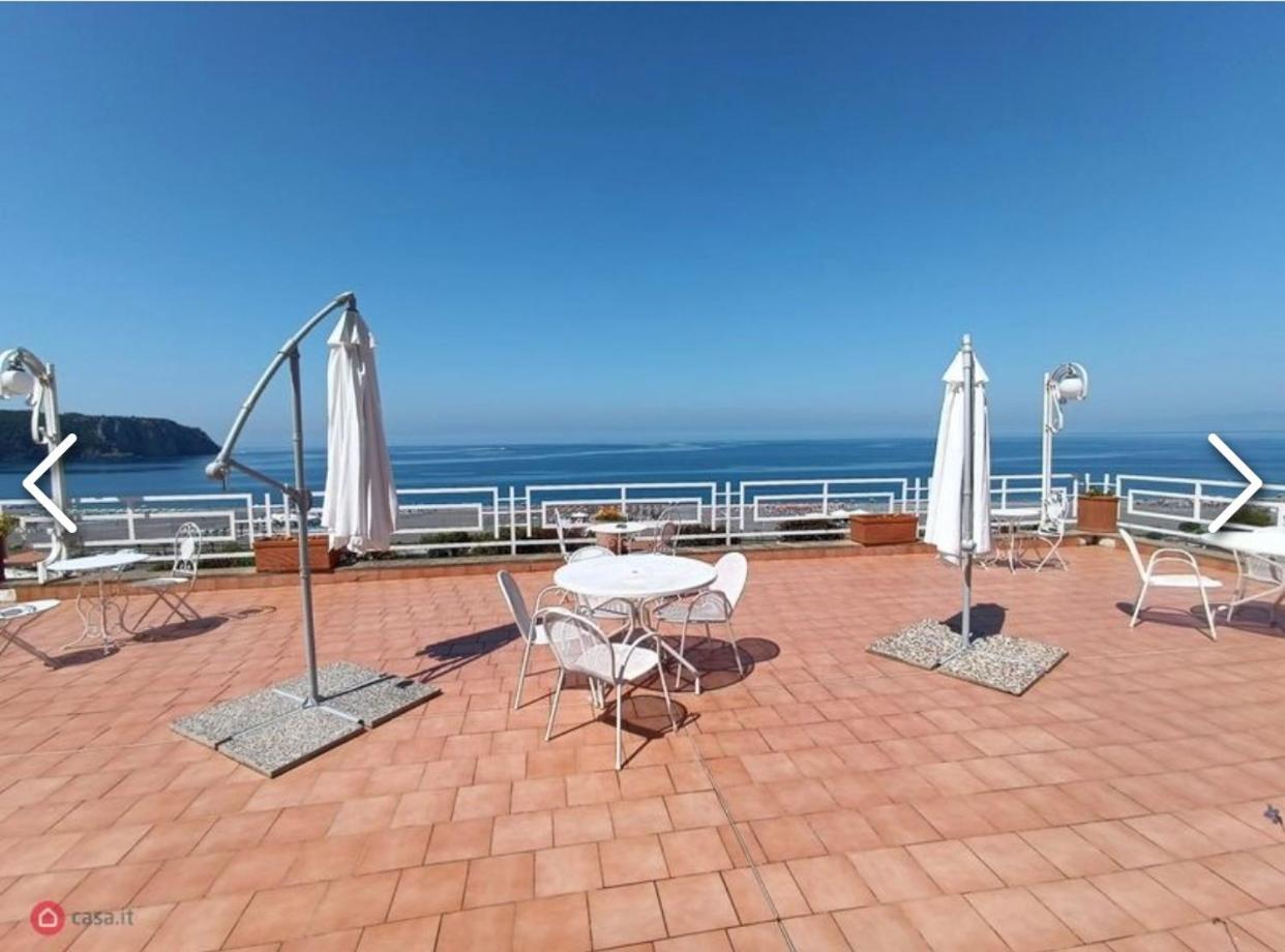 Appartamento Nel Fabbricato Denominato Il Castello Praia a Mare Kültér fotó