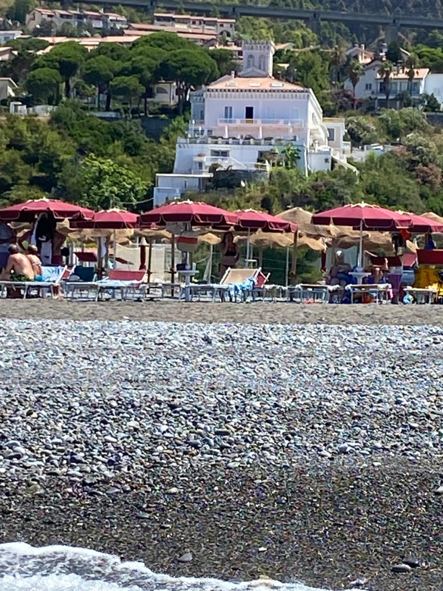 Appartamento Nel Fabbricato Denominato Il Castello Praia a Mare Kültér fotó